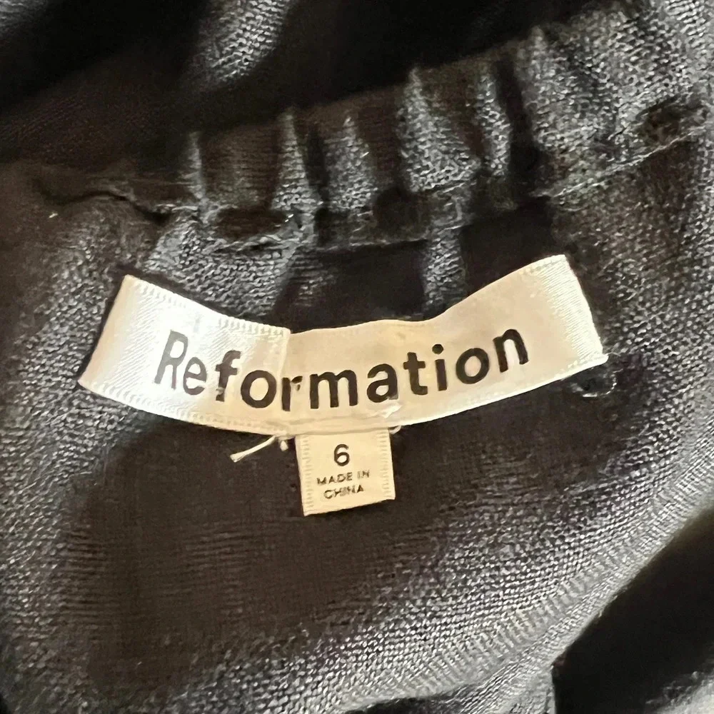 Reformation Autumn Linen Black Adjustable Strap Jumpsuit Size 6 EUC